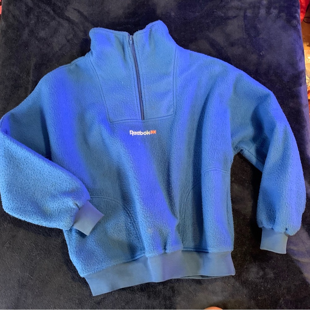 Pullover - Picture 2 of 2